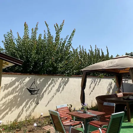 Holiday home Vila Tuzla *